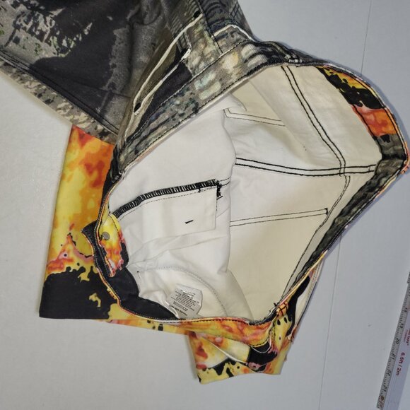 Y2K AOP Skull Jeans Descend Video Game Fire Evisu 34x29/30 - Picture 13 of 16
